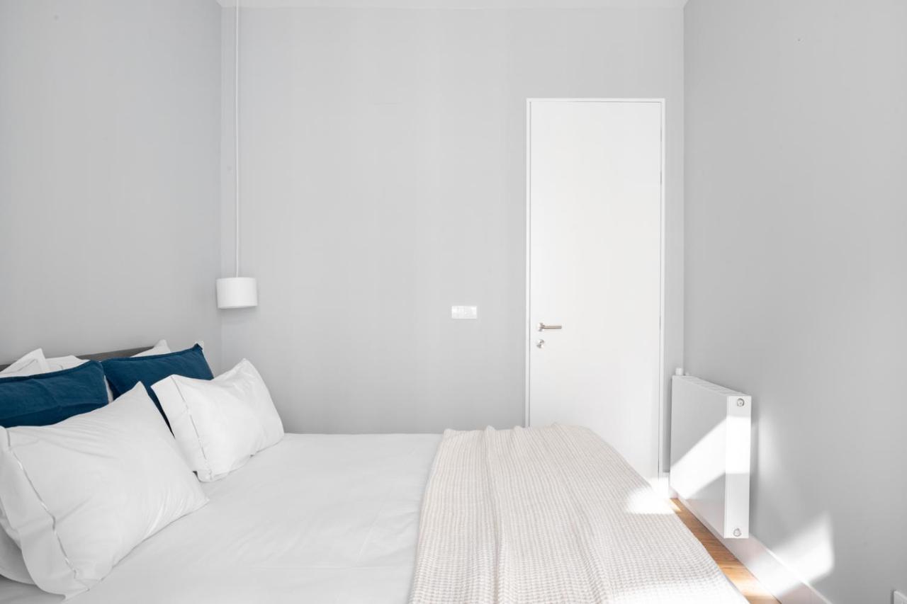 Joivy Marvelous 3-Bed Home With Astonishing View And Terrace, Nearby St George Castle Lisboa 外观 照片